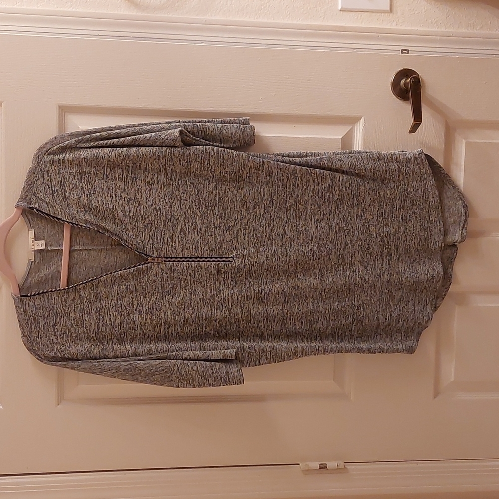 Medium gray dress